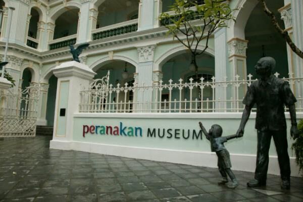 乙女心をくすぐる華やかな世界へ！シンガポール「プラナカン博物館」