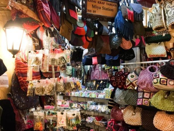 定番品からバラマキアイテムまで！クアラルンプールのお土産選び