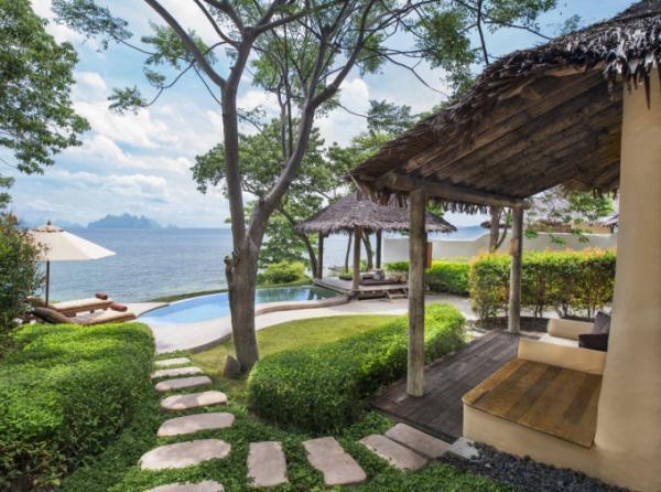 プーケットで選ぶ、自分スタイルが叶うホテル