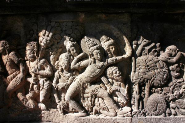 神々の棲むインドネシアの島々に点在する世界文化遺産