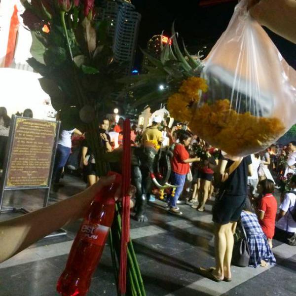 恋するバンコク女子が集合！恋愛の神様は木曜日夜に……