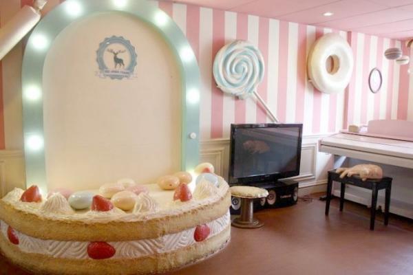 隠れ家カフェが集まるホーチミンの古いアパートメントに注目