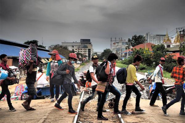 バンコクから陸路で目指すアンコールワット