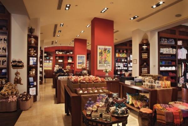 宿泊していなくとも訪れたい！シンガポール最高級「ラッフルズ・ホテル」