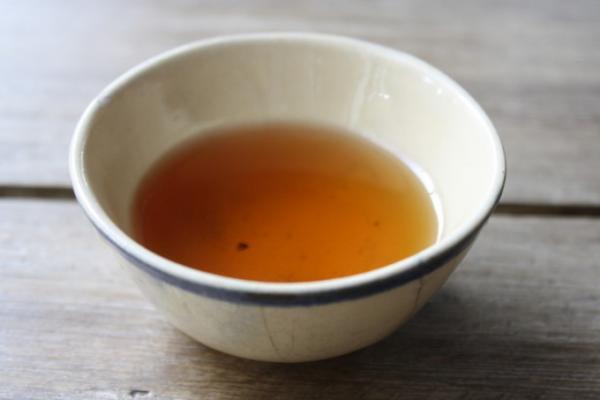 ベトナム料理に欠かせない調味料「ヌクマム」とは？