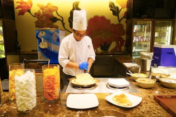 コタキナバルのハイアット リージェンシー の絶品ランチビュッフェ