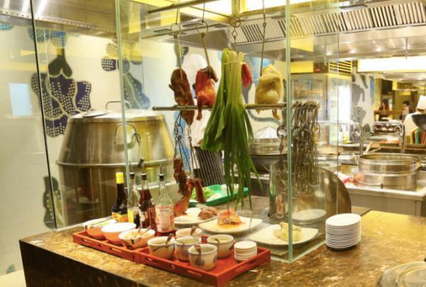 コタキナバルのハイアット リージェンシー の絶品ランチビュッフェ