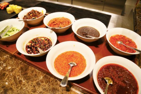 コタキナバルのハイアット リージェンシー の絶品ランチビュッフェ