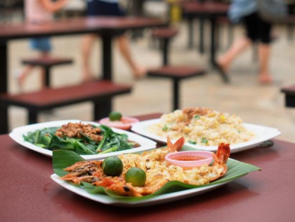 シンガポールを代表する海鮮屋台村「ニュートン・フード・センター」