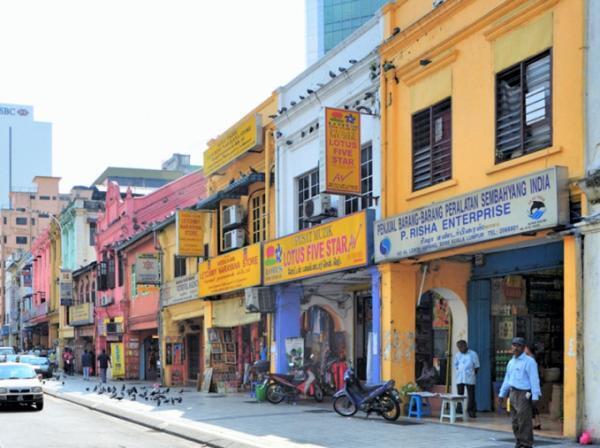 煉瓦造りのリトル・インディア「マレーシア・ブリックフィールズ」