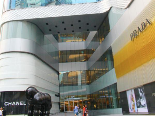 バンコクの高級路線デパート「セントラル・エンバシー」