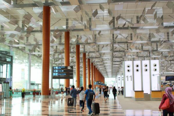 ASEANの航空市場サービス自由化で加熱する空港インフラ投資