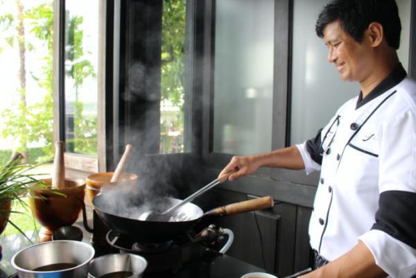 究極のプライベートレッスン！５つ星ホテルで一流シェフに習うタイ家庭料理