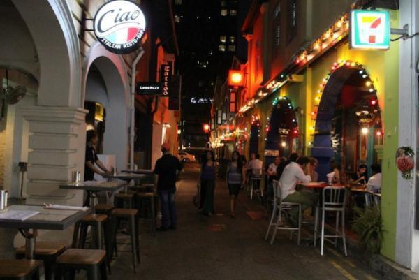 シンガポールのトレンドは「ハジ・レーン」でキャッチ！