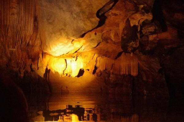 フィリピンの自然遺産！世界最長の地下河川で洞窟探検に秘境な海でダイビング！