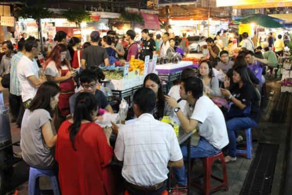 活気溢れる街！バンコクのチャイナタウン「ヤワラート」