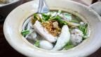 バンコクで創業32年！「セーウ」で食す、魚のすり身麺