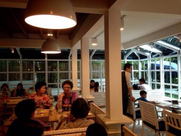 バンコクの一軒家レストランで楽しもう！ドリアン入りマッサマンカレー