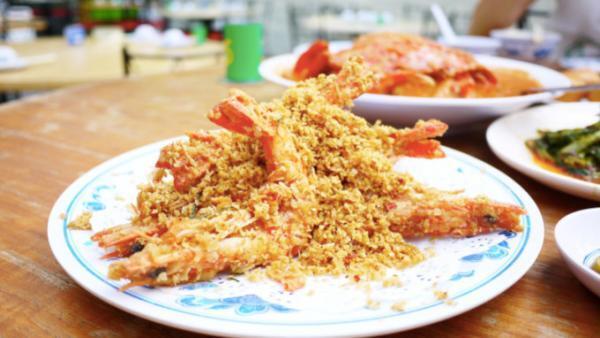 チリクラブの老舗！シンガポール「ノー・サインボード・シーフードレストラン」