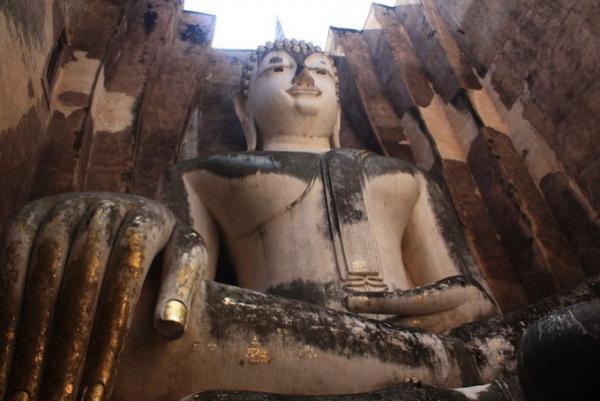 タイ北部の世界遺産！巨大遺跡スコータイと、可愛い土器が見られる考古遺跡！