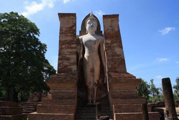 タイ北部の世界遺産！巨大遺跡スコータイと、可愛い土器が見られる考古遺跡！