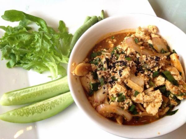 バンコクのオーガニックスーパー併設カフェ「Be Organic」でヘルシーランチ！