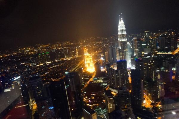 KLタワーからクアラルンプールの夜景を眺めよう