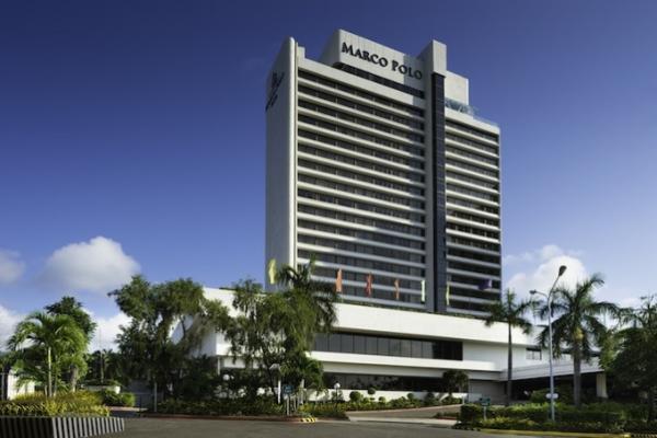 セブを一望する５つ星ホテル「マルコポーロプラザ セブ」で優雅なひとときを……