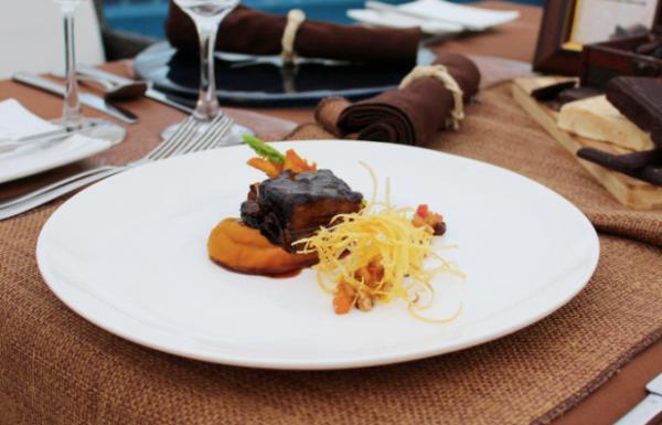 セブ島「マルコポーロプラザ セブ」が提案するチョコレート尽くしのコース