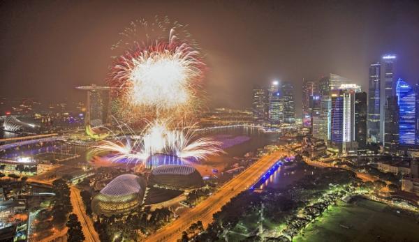 シンガポール最大の年越しイベント「マリーナベイ・カウントダウン2016」