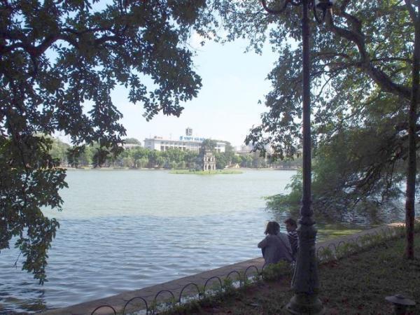 ハノイに来たら絶対食べたい2大麺料理「フォー」「ブンチャー」