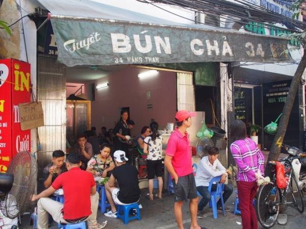 ハノイに来たら絶対食べたい2大麺料理「フォー」「ブンチャー」