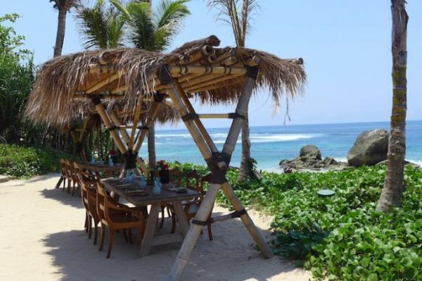 “良心”を満たすリゾート「ニヒワトゥ」へ　〜インドネシア・スンバ島〜