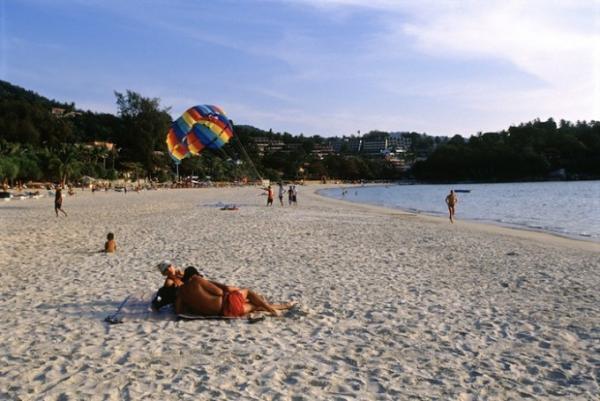 リゾートできるアンダマン海に浮かぶタイの島々