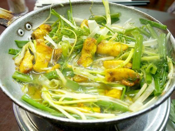 ハノイに来たら食べたいグルメ3品「ソイ」「チャーカー」「ブンボーナンボー」