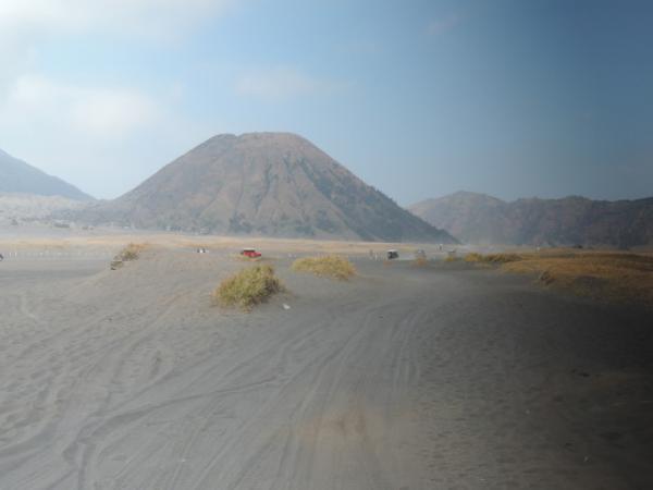 東ジャワ島を横断！ジョグジャからバリへ陸路で移動