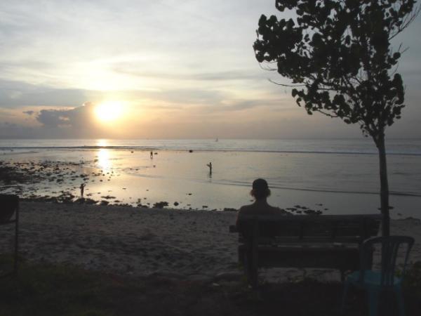 世界一長いバレルへの挑戦！ロンボク島「デザートポイント」への行き方