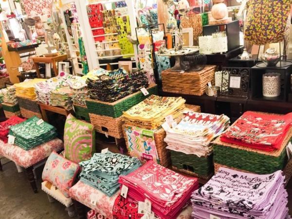 あらゆるニーズに応えてくれるクアラルンプールのお土産店