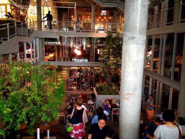 バンコク・トンローエリアにニューオープン！個性派モール「The Commons」