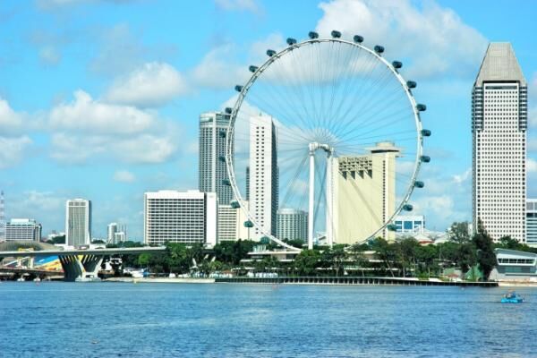 シンガポール旅行を予定している人必見！外交50周年記念の特典に注目