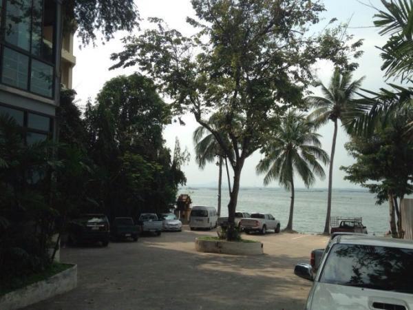 バンコクから1時間半！港町シラチャで楽しむ海の幸