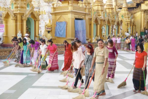 ミャンマー最大の聖地！ヤンゴンの黄金寺院「シュエダゴン・パゴダ」