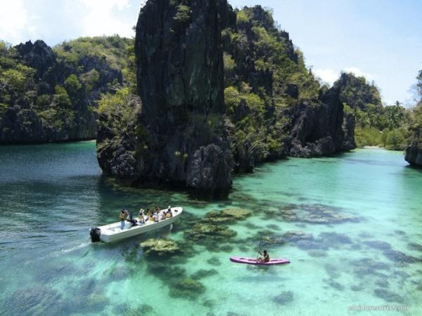 フィリピン「エルニド」で水上コテージ滞在＆豊かな海でダイビング