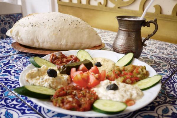 シンガポールのアラブストリートでトルコ料理に舌鼓