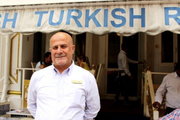 シンガポールのアラブストリートでトルコ料理に舌鼓