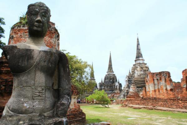バンコクからアクセス良好！世界遺産アユタヤで見逃せない寺院！