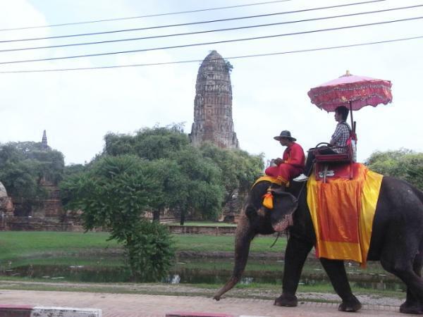 バンコクからアクセス良好！世界遺産アユタヤで見逃せない寺院！