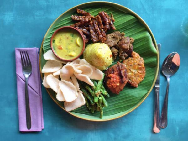 バリ島ジンバランのヴィンテージレストラン「Balique」