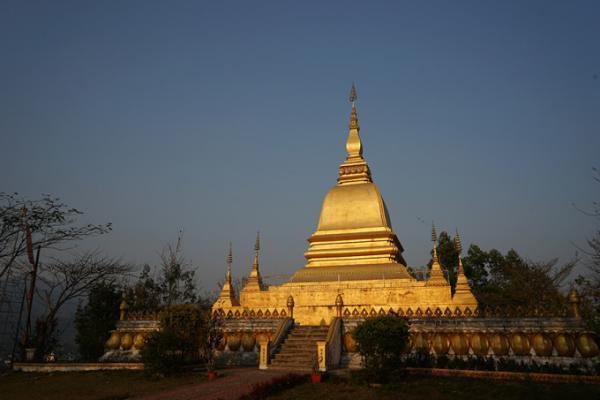 アジアの街をゆく～ラオス北部のウドムサイ～