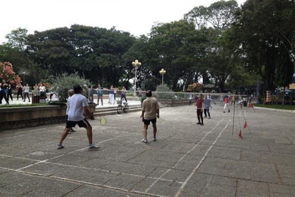 野外ジムでひと汗かいてフォー食べる！ベトナム式健康生活のススメ